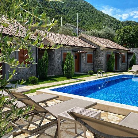 Eco Villas Merak Вирпазар Экстерьер фото